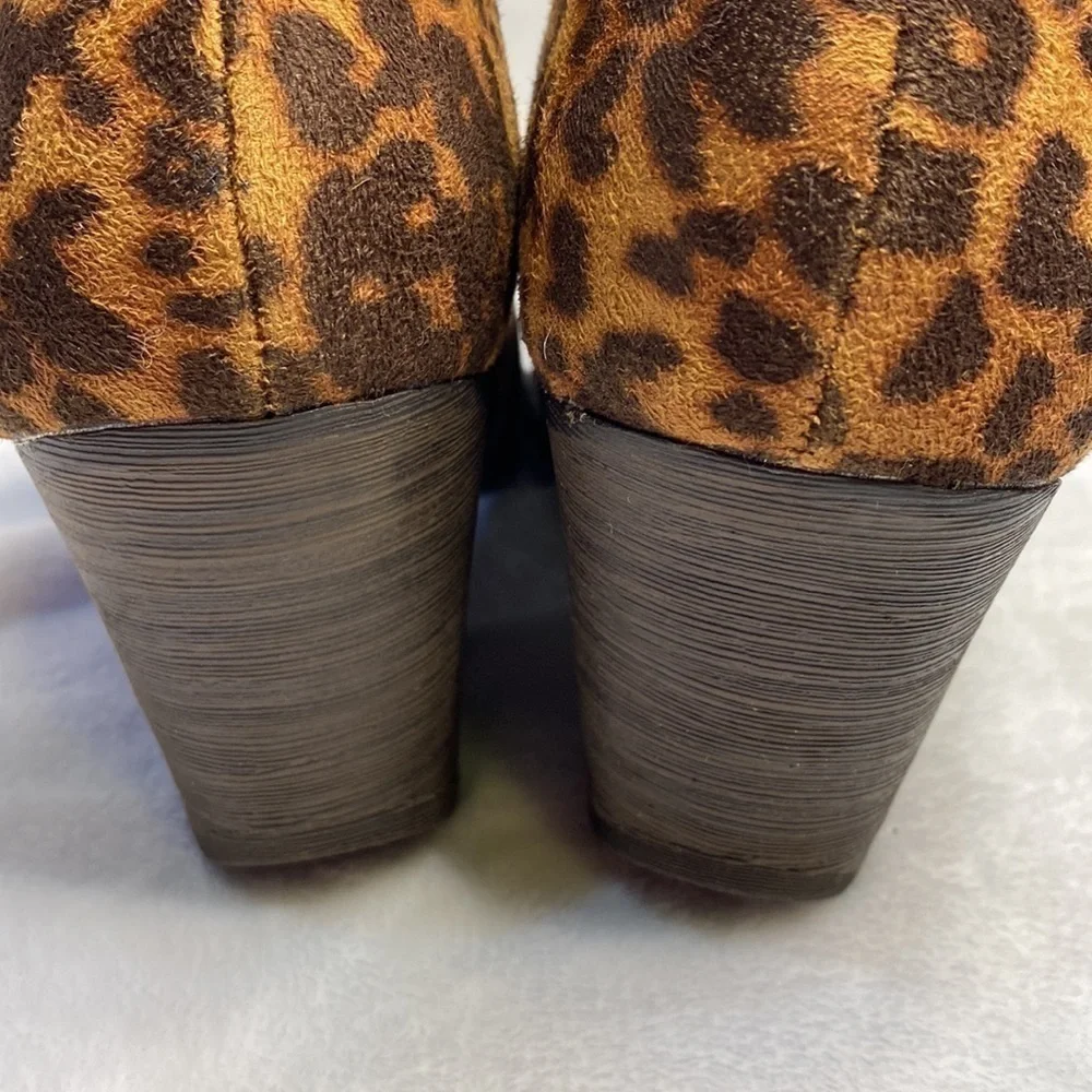 coconuts by Matisse Addie Leopard Print Ankle Booties Size 6.5M - Picture 16 of 16